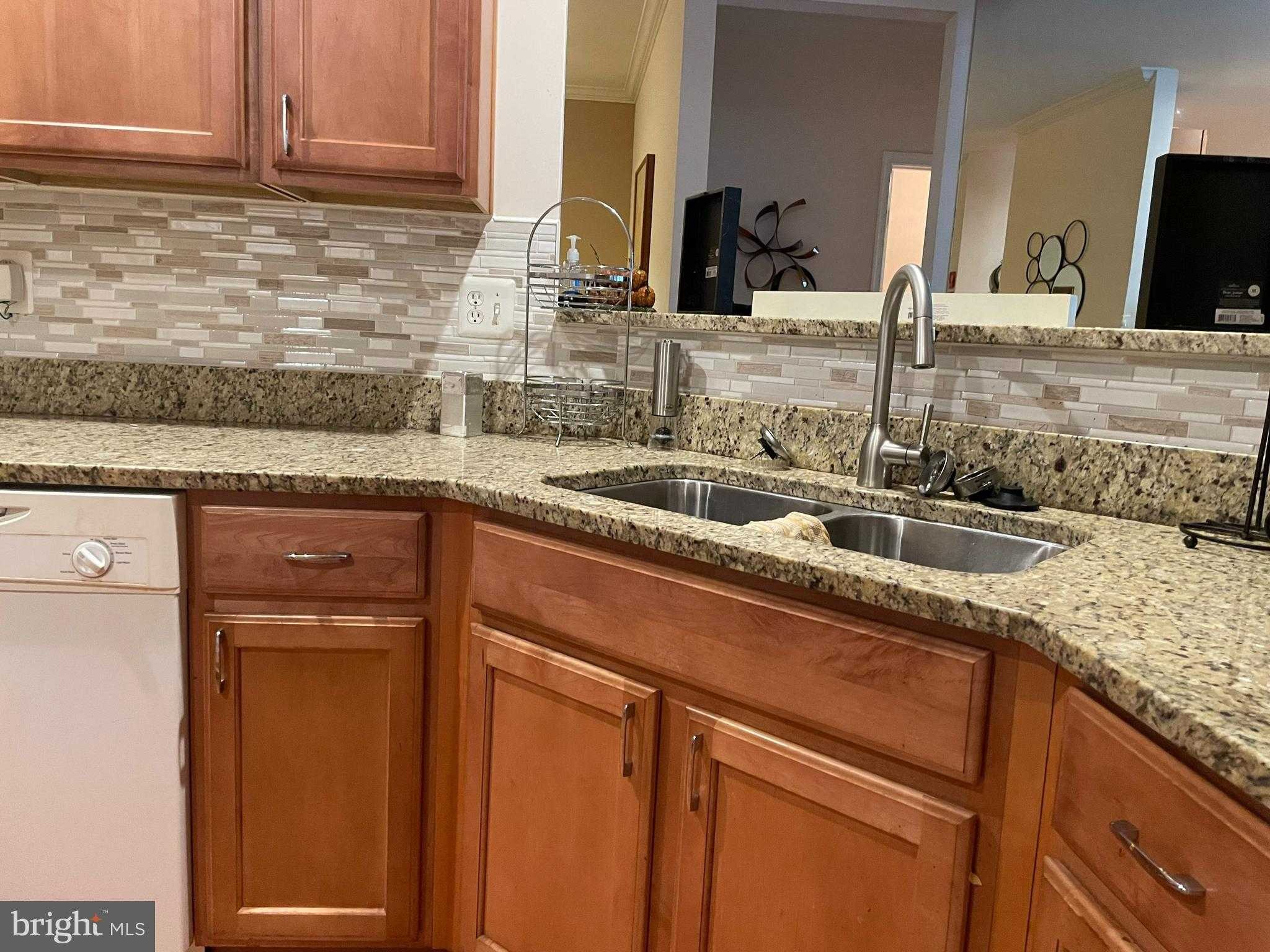 13401 Belle Chasse Blvd Unit 112 photo 23