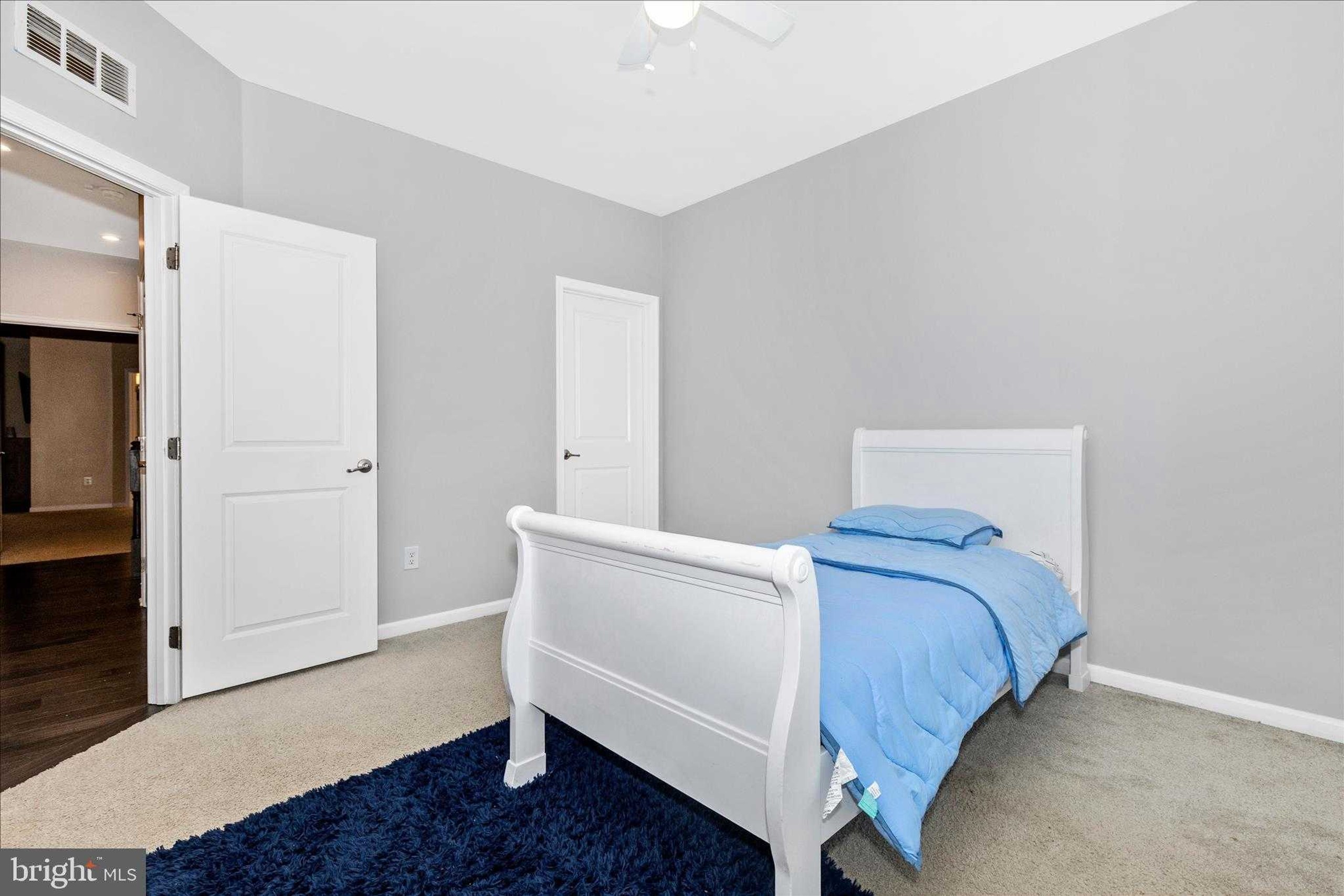 13778 Little Seneca Pkwy # 410k photo 32