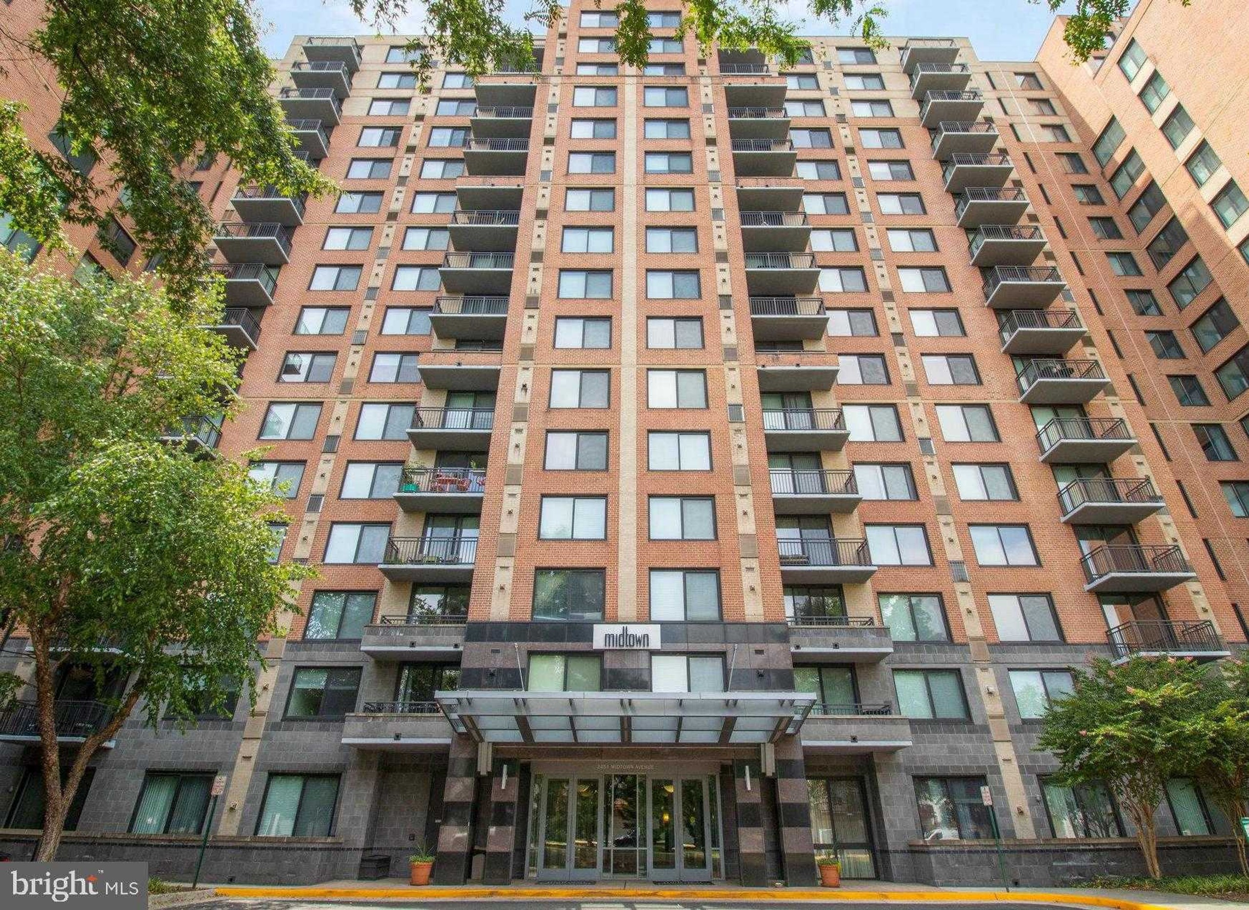 2451 Midtown Ave Apt 1502, Alexandria