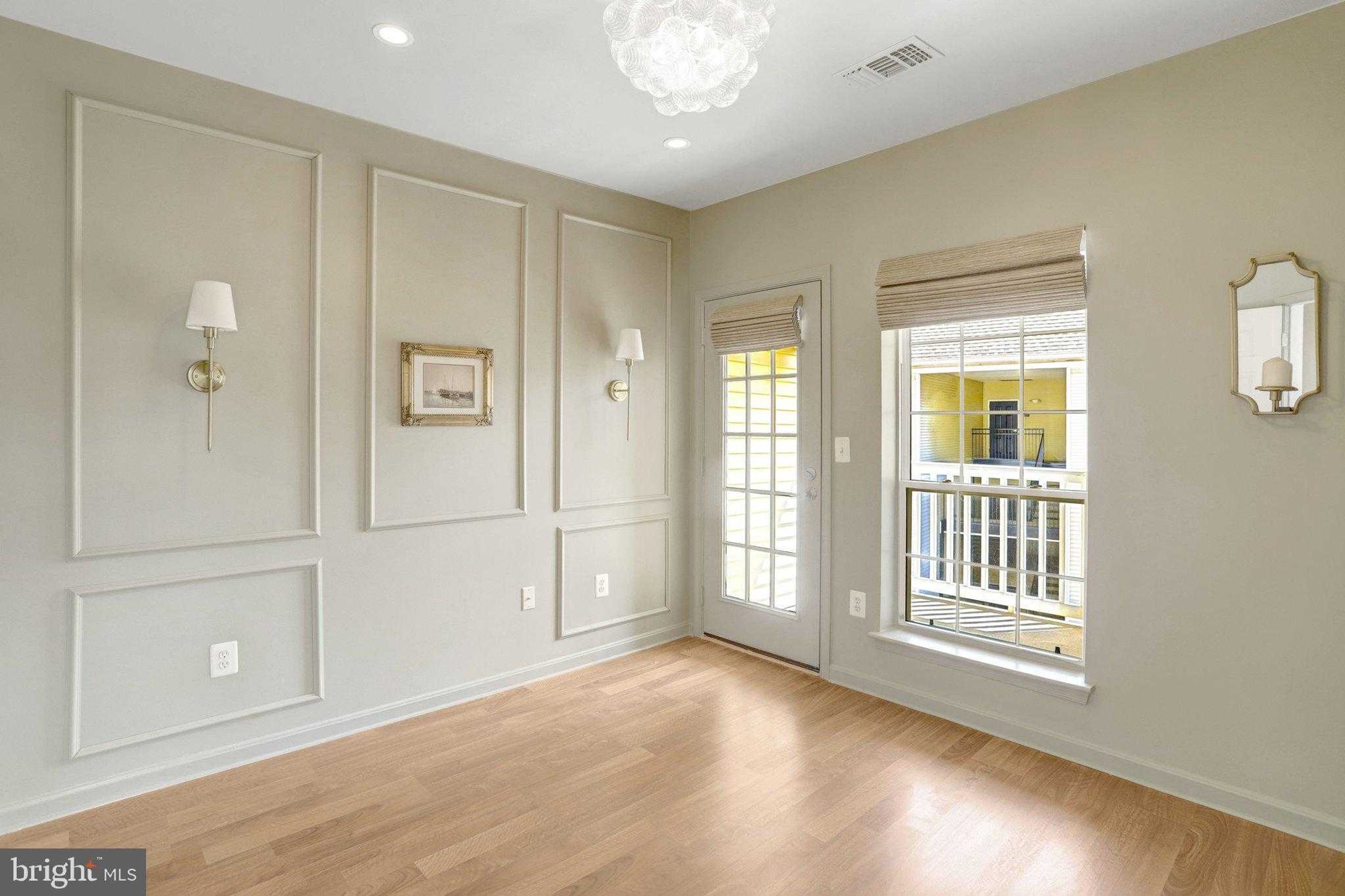 4561 Strutfield Ln Apt 3318, Alexandria
