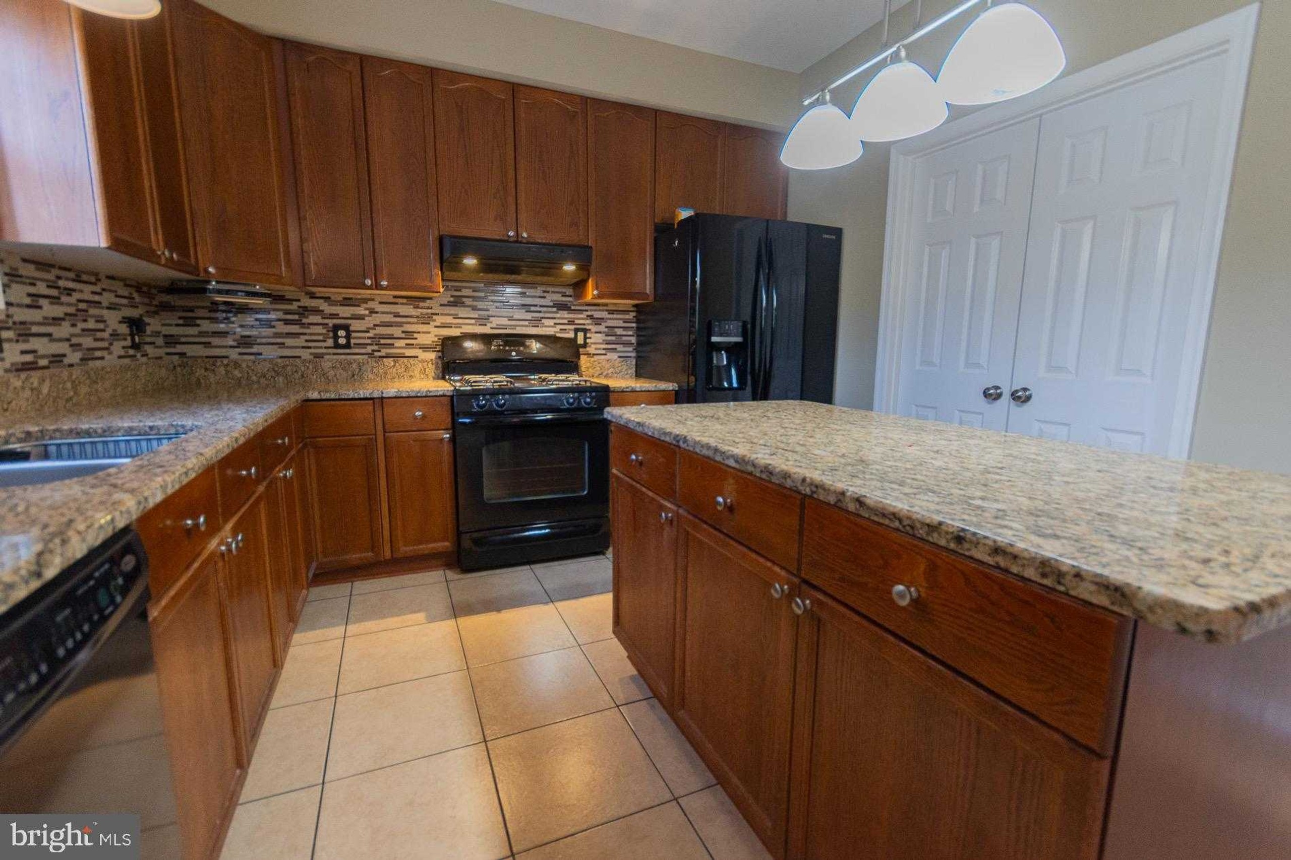 103 Lacosta Blvd photo 22