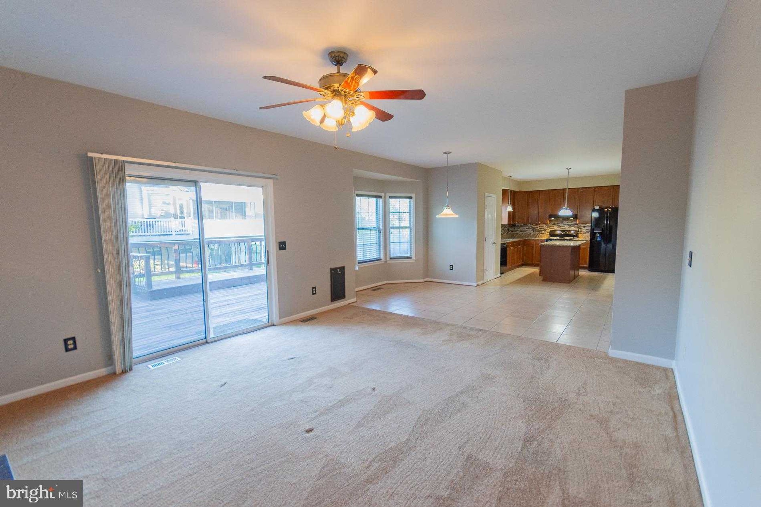 103 Lacosta Blvd photo 30