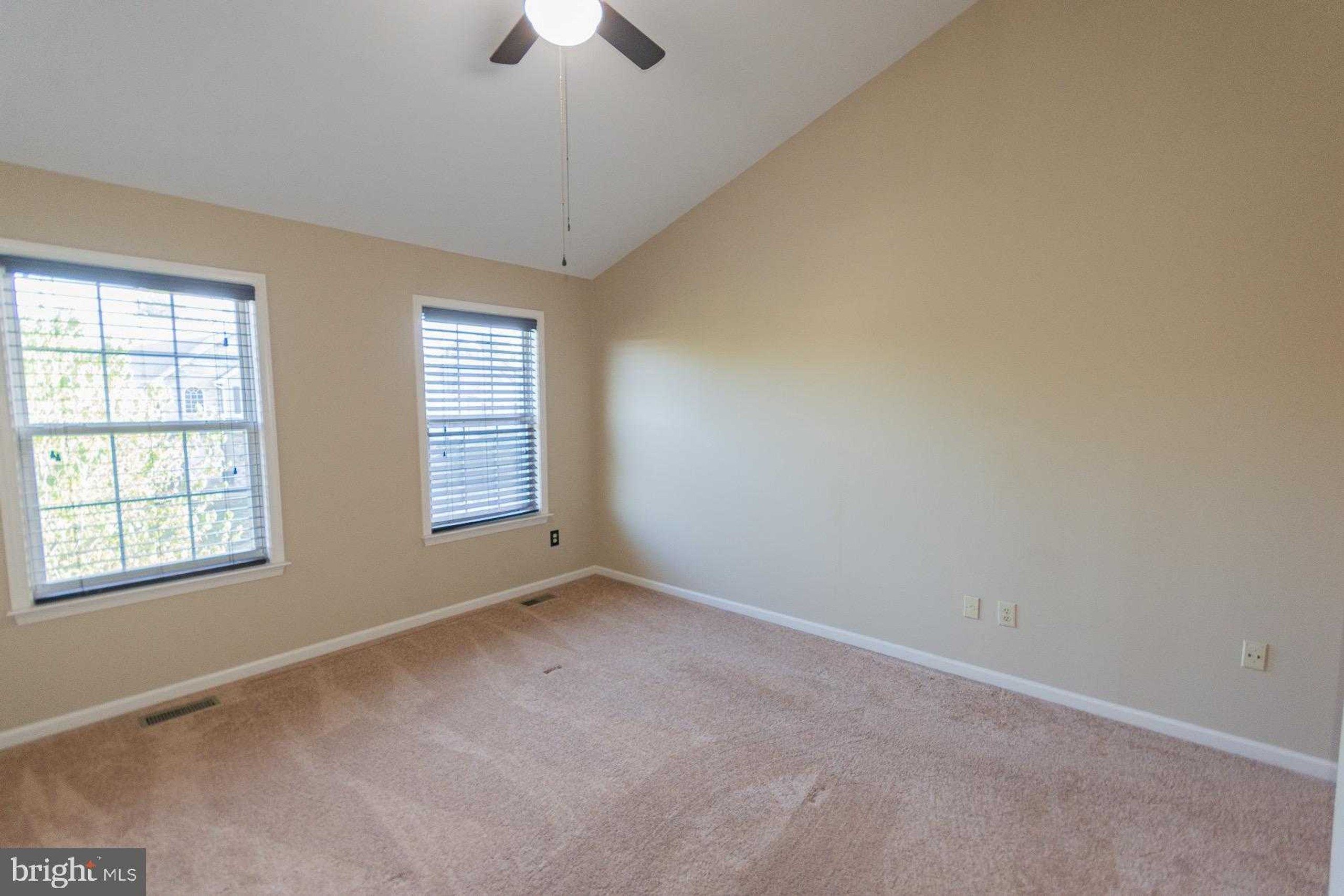 103 Lacosta Blvd photo 38