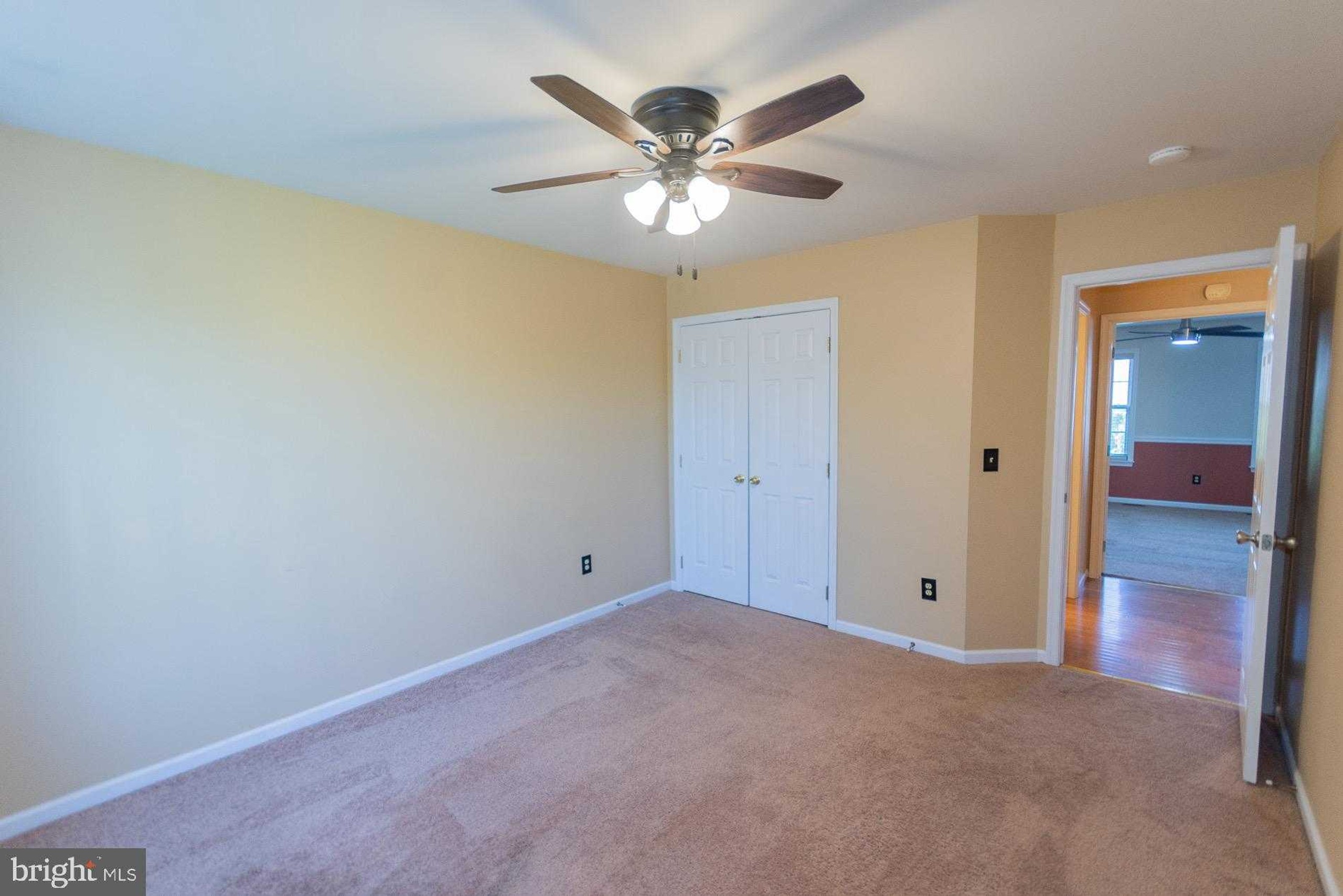 103 Lacosta Blvd photo 40