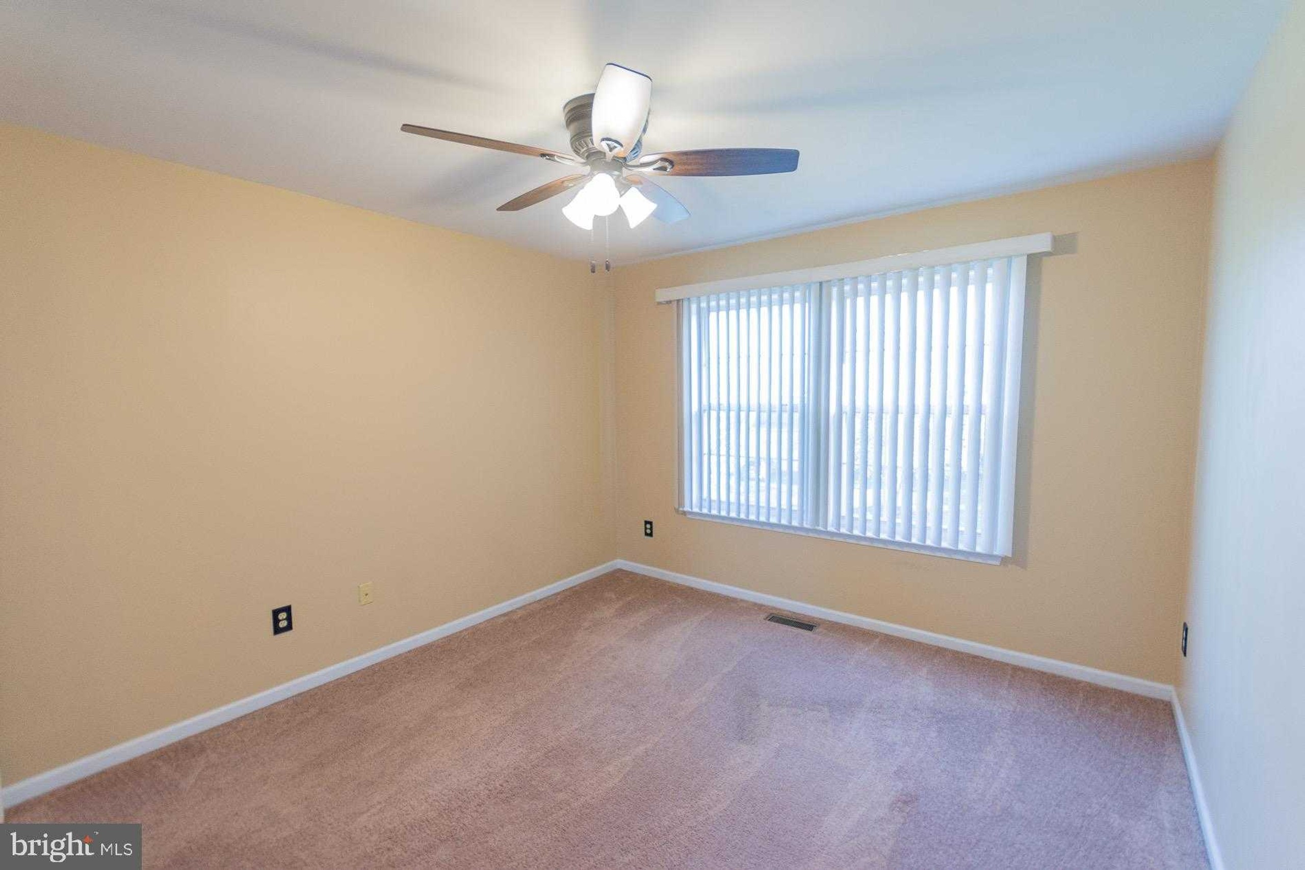 103 Lacosta Blvd photo 42
