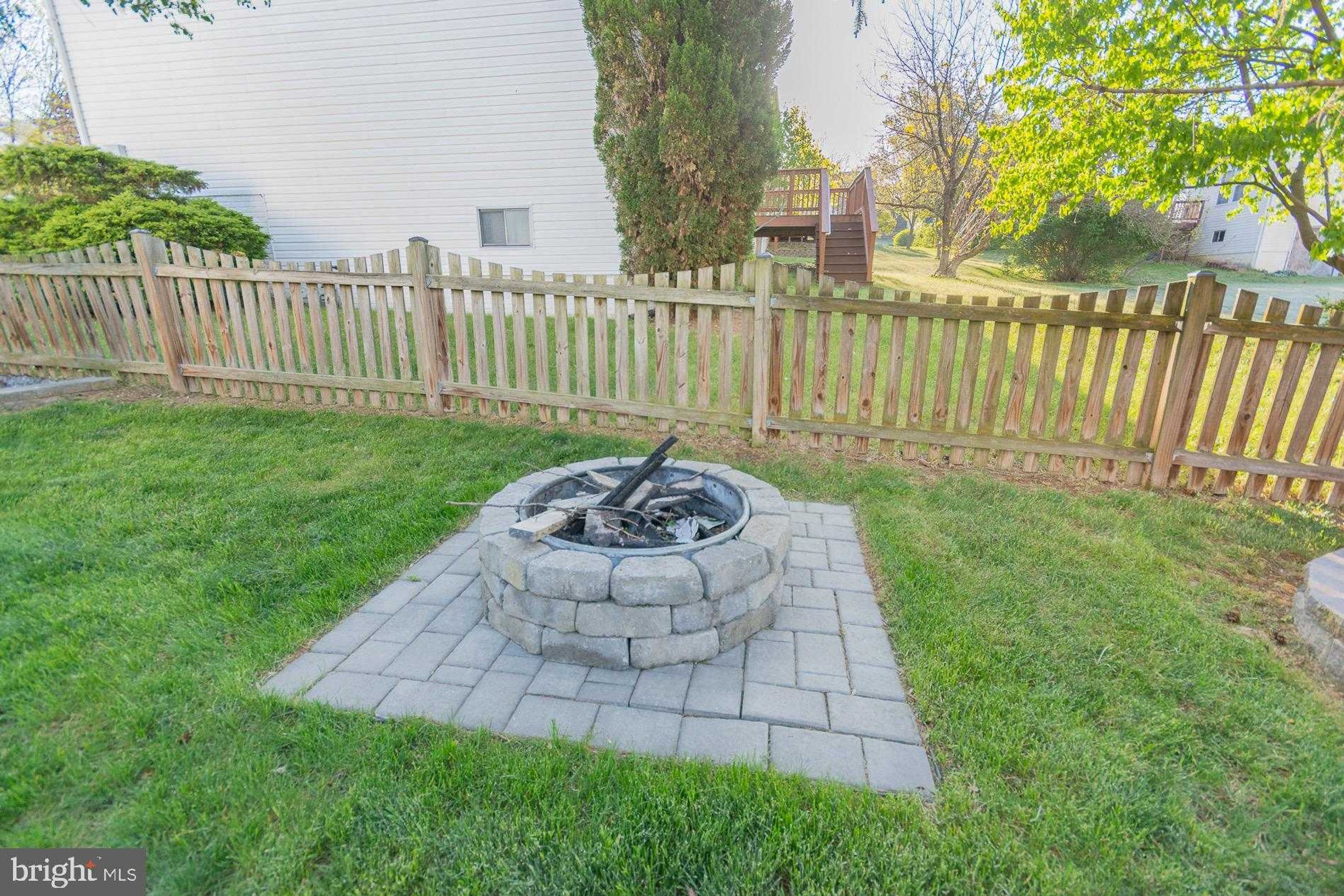 103 Lacosta Blvd photo 72