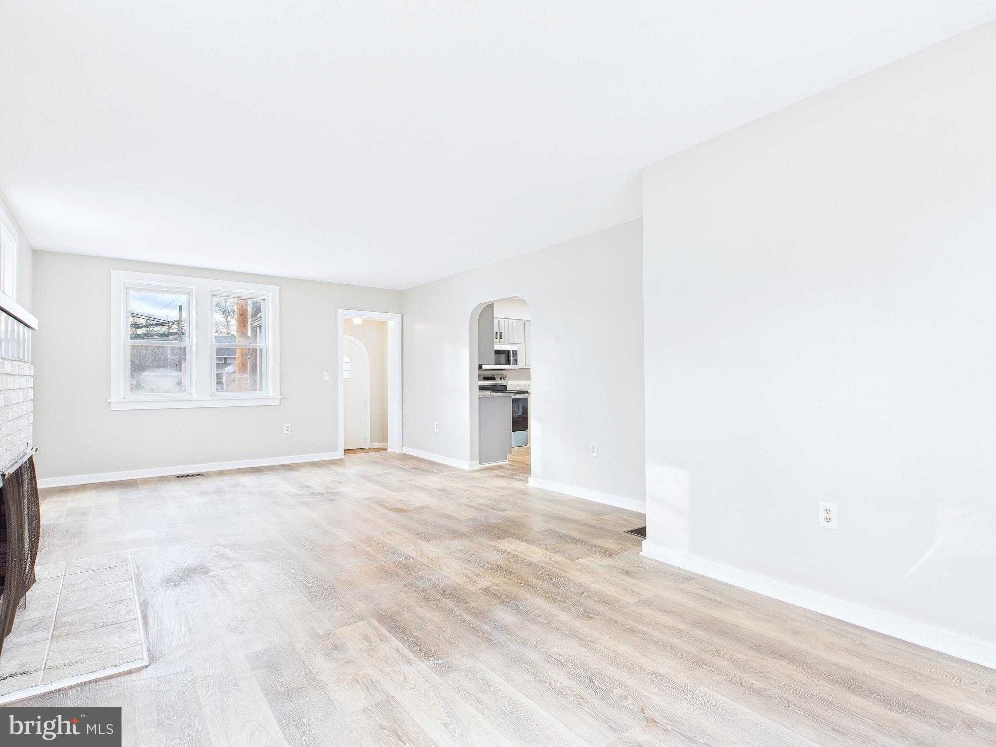312 Market St photo 17