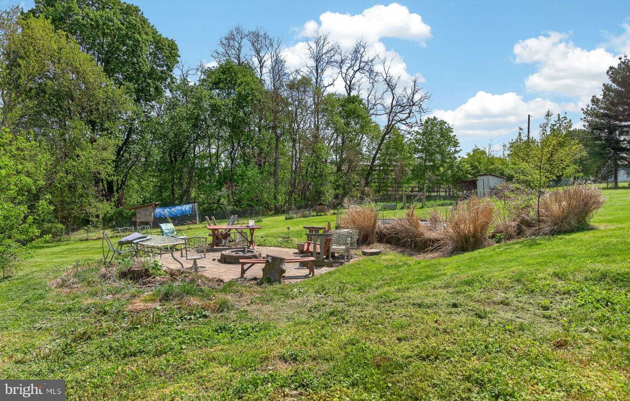 45 Latham Rd photo 56
