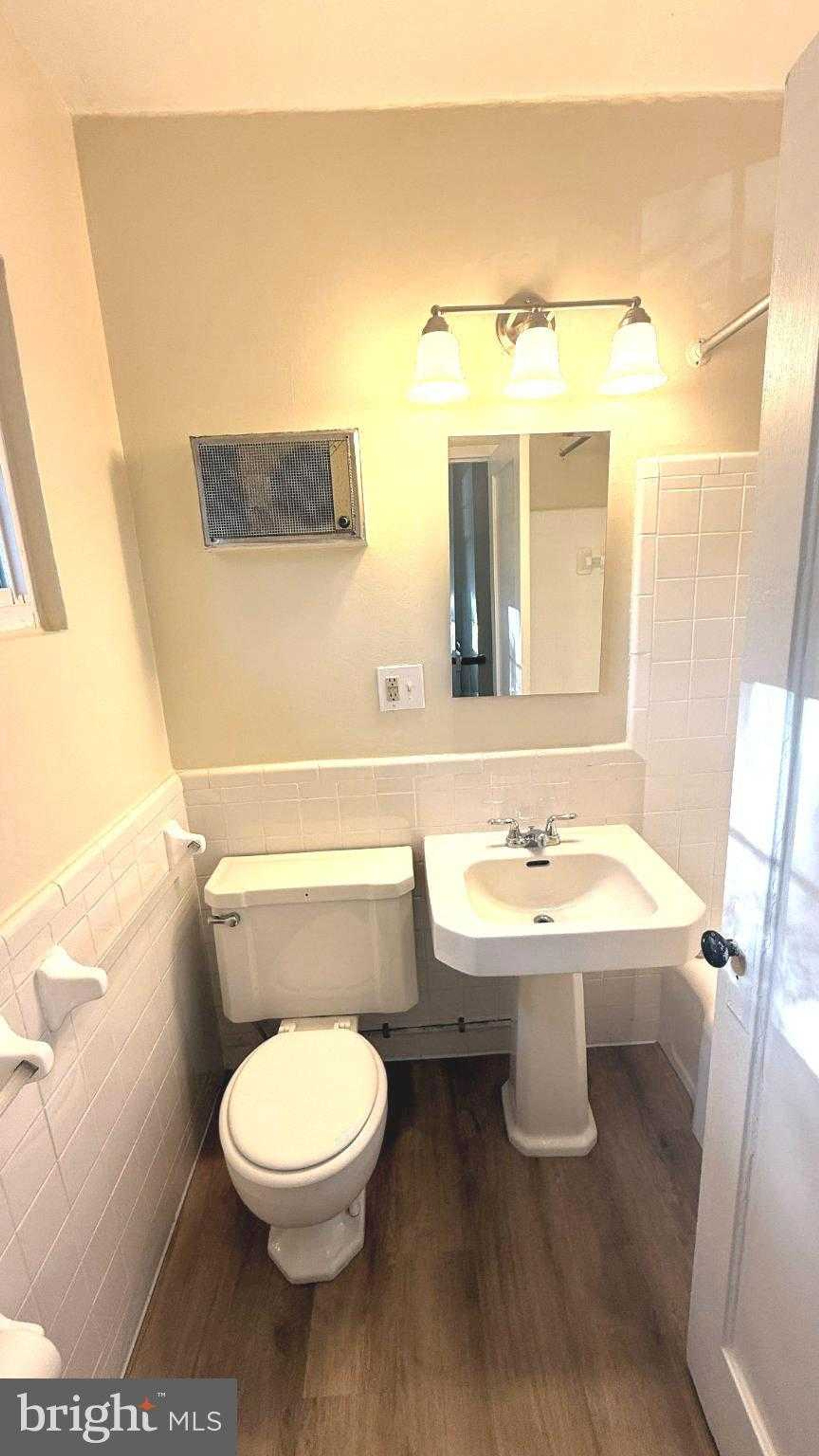 3539 Martha Custis Dr photo 15