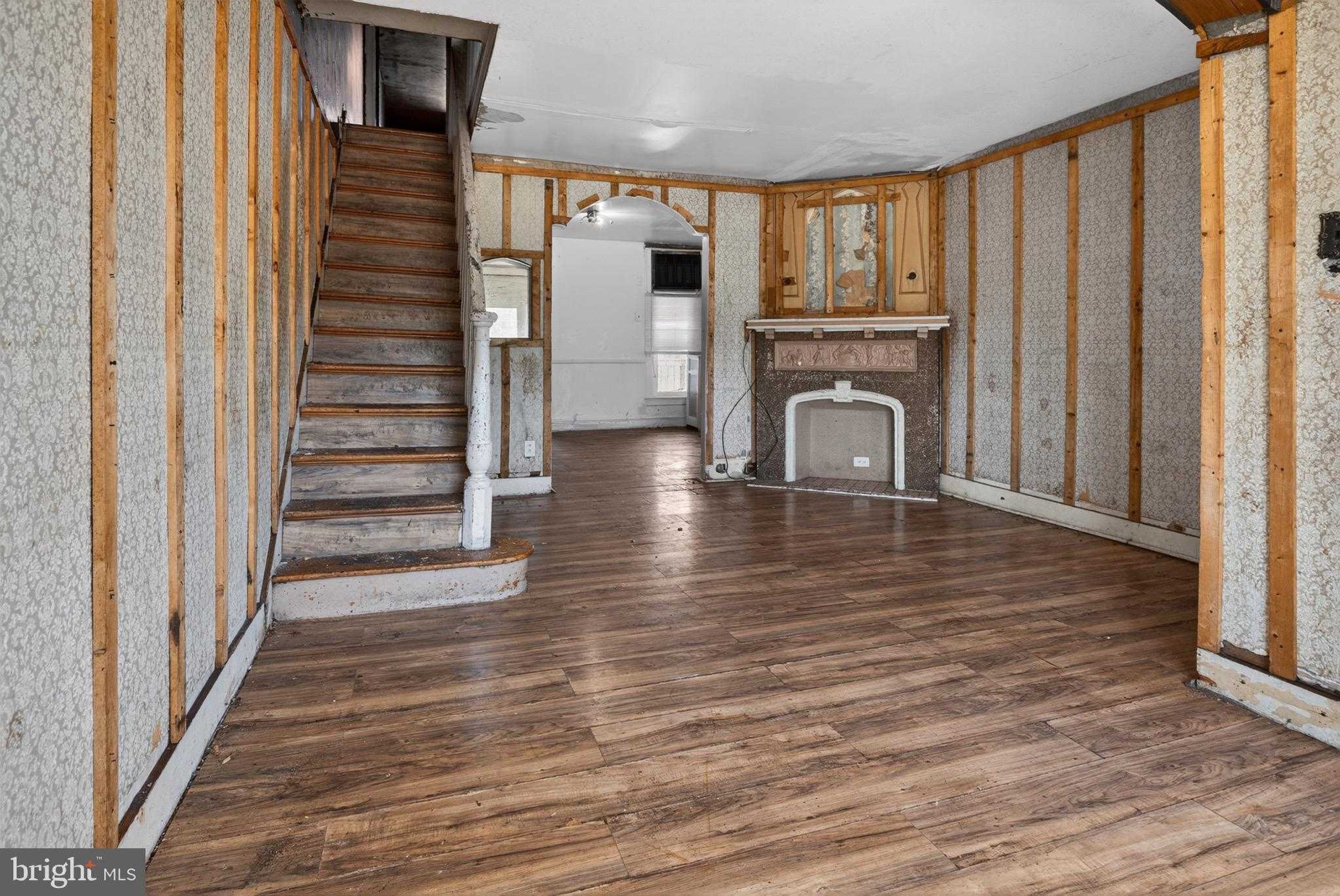 4542 Whitaker Ave, Philadelphia