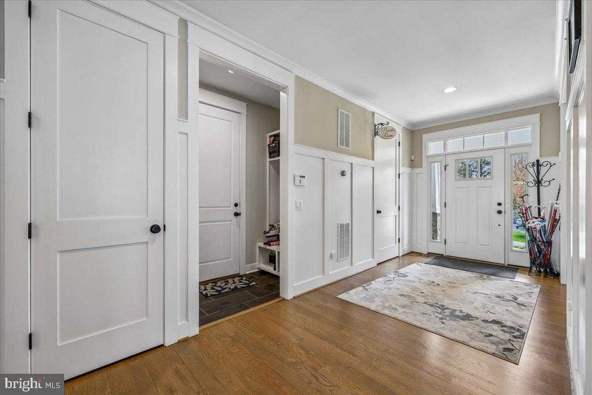 2998 Beechwood Ln photo 6