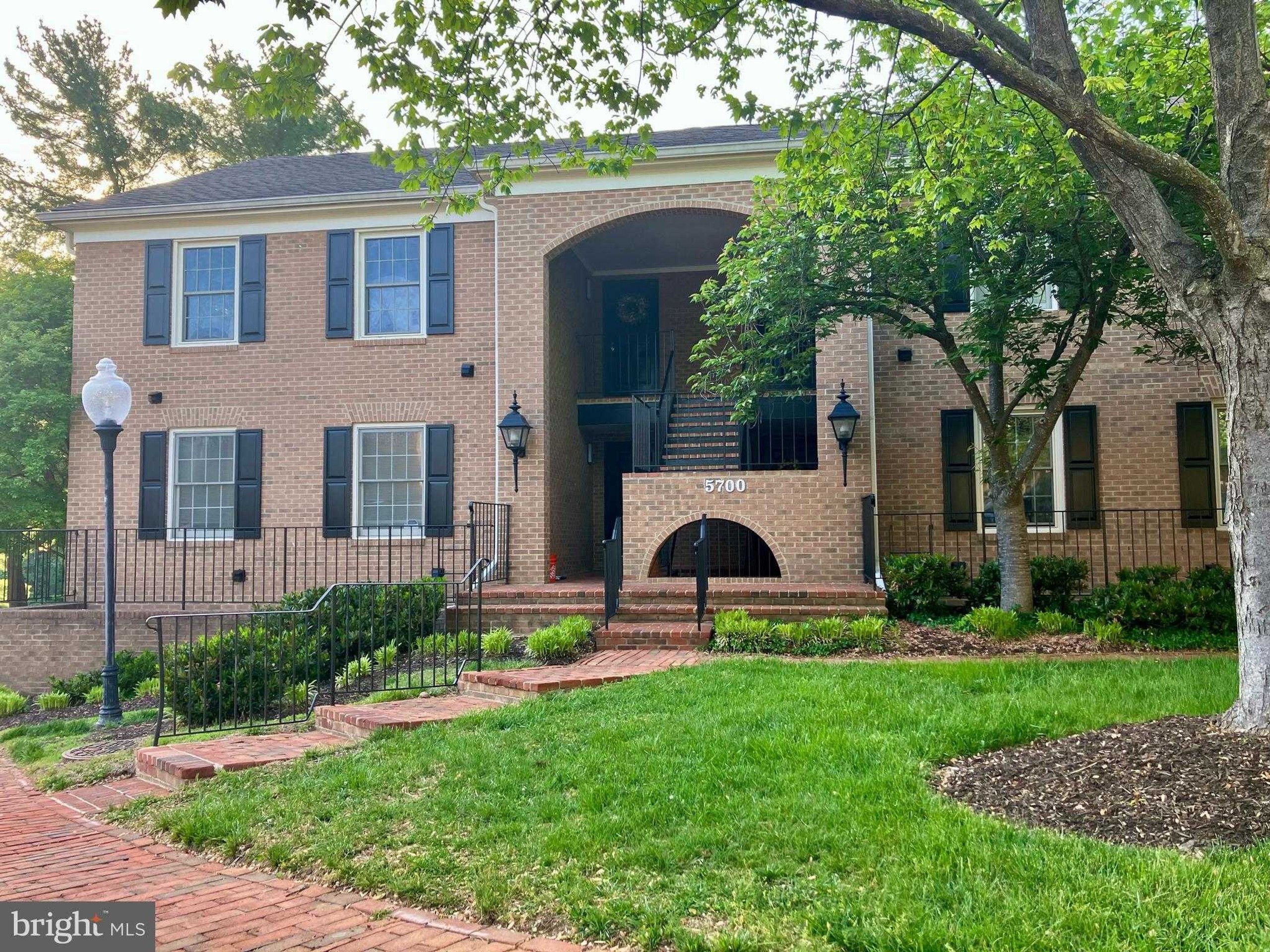5700 Brewer House Cir