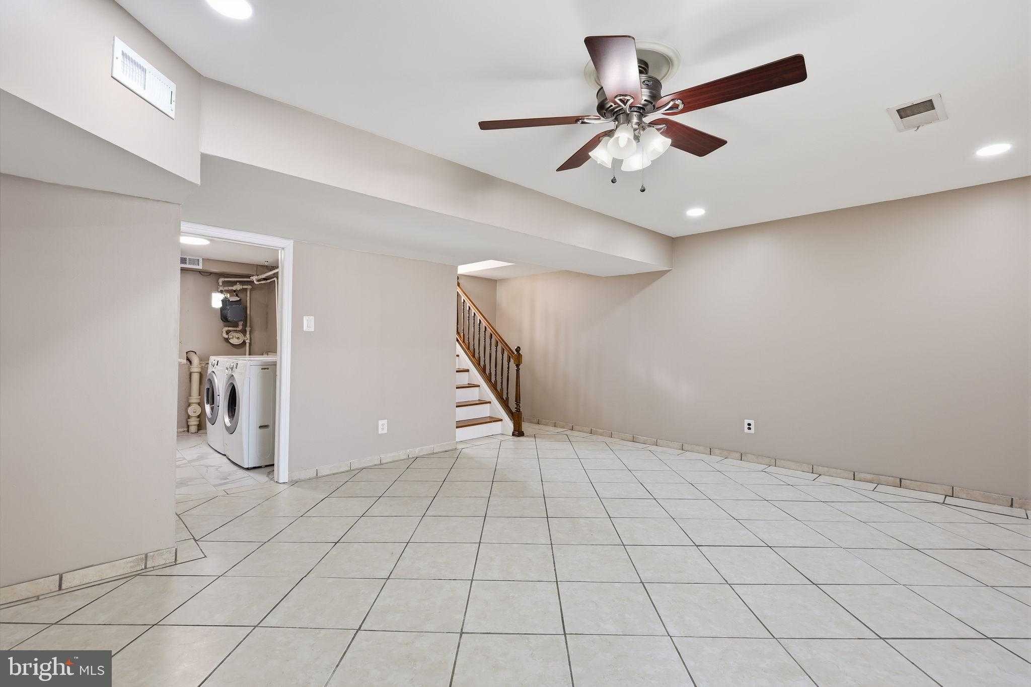 1853 Merlin Rd photo 32