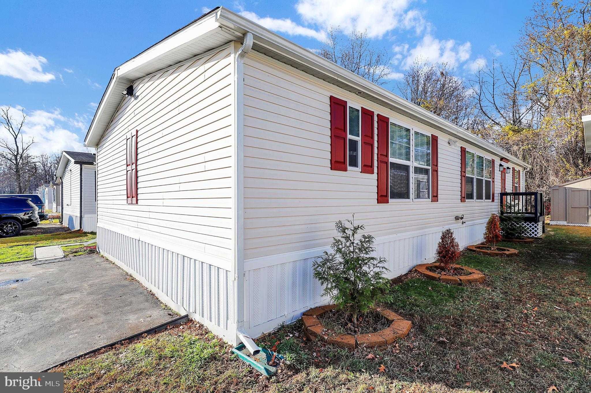 7810 Clark Rd photo 29