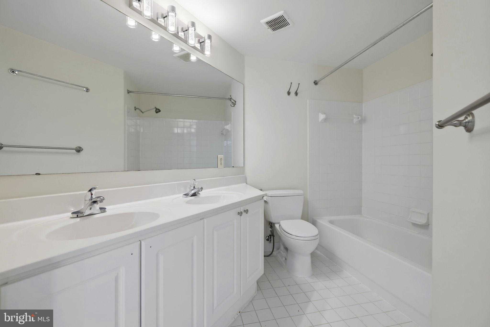 1625 International Dr Unit 316 photo 12