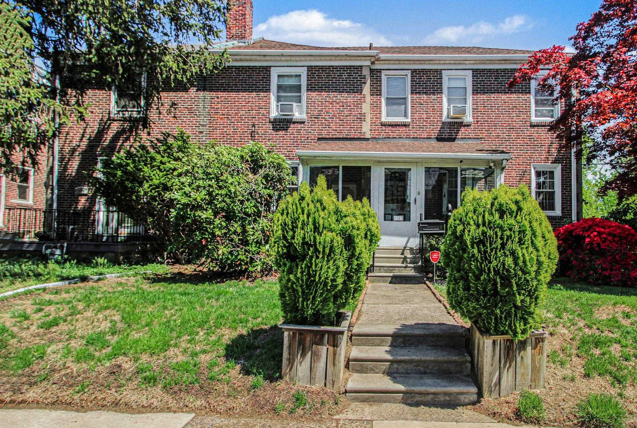 1123 Yeadon Ave photo 6