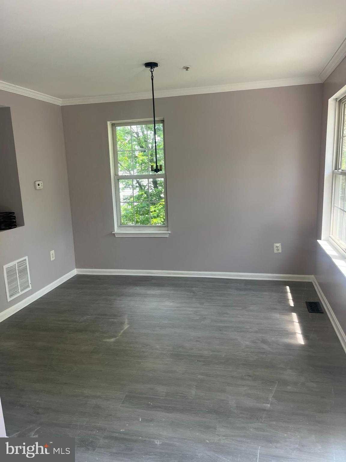 3941 Red Deer Cir photo 3