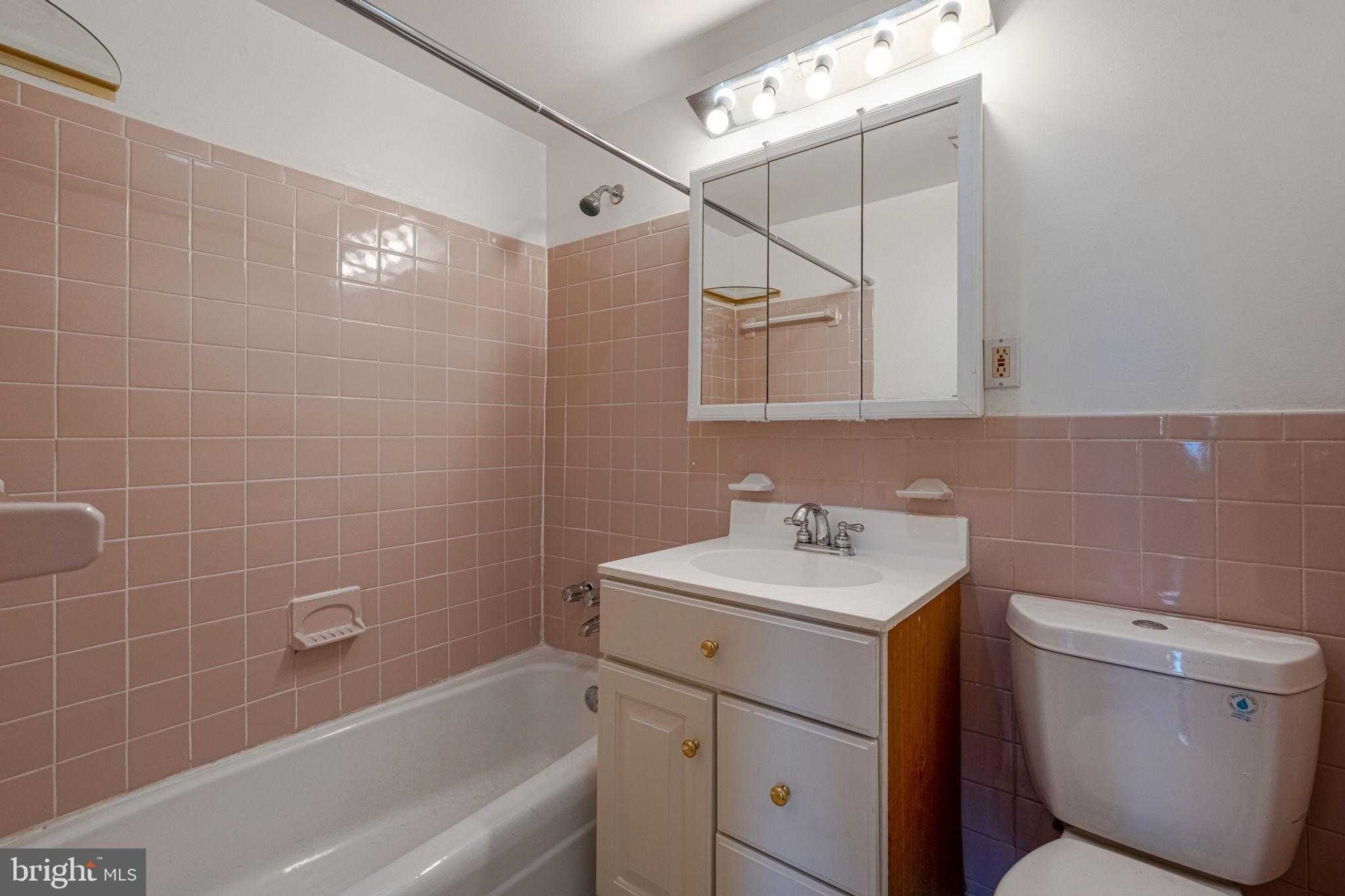 4600 Duke St Apt 1009 photo 33