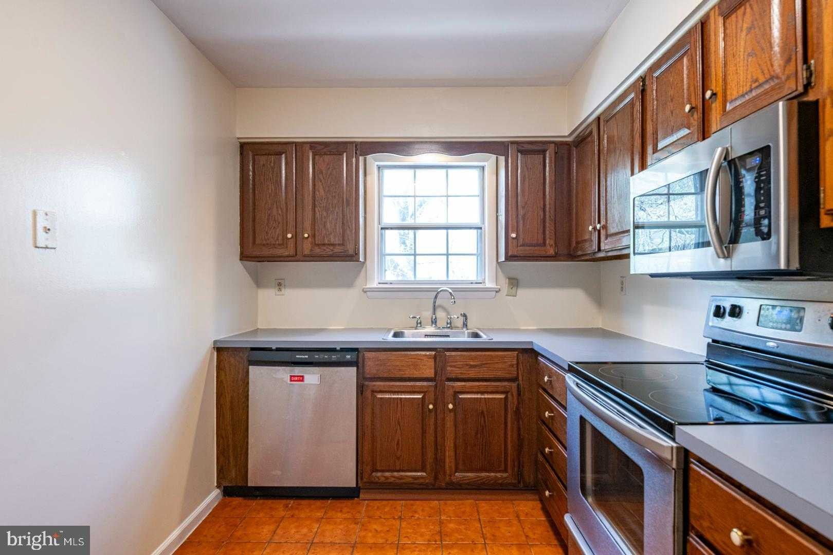 443 S Wyomissing Ave photo 7