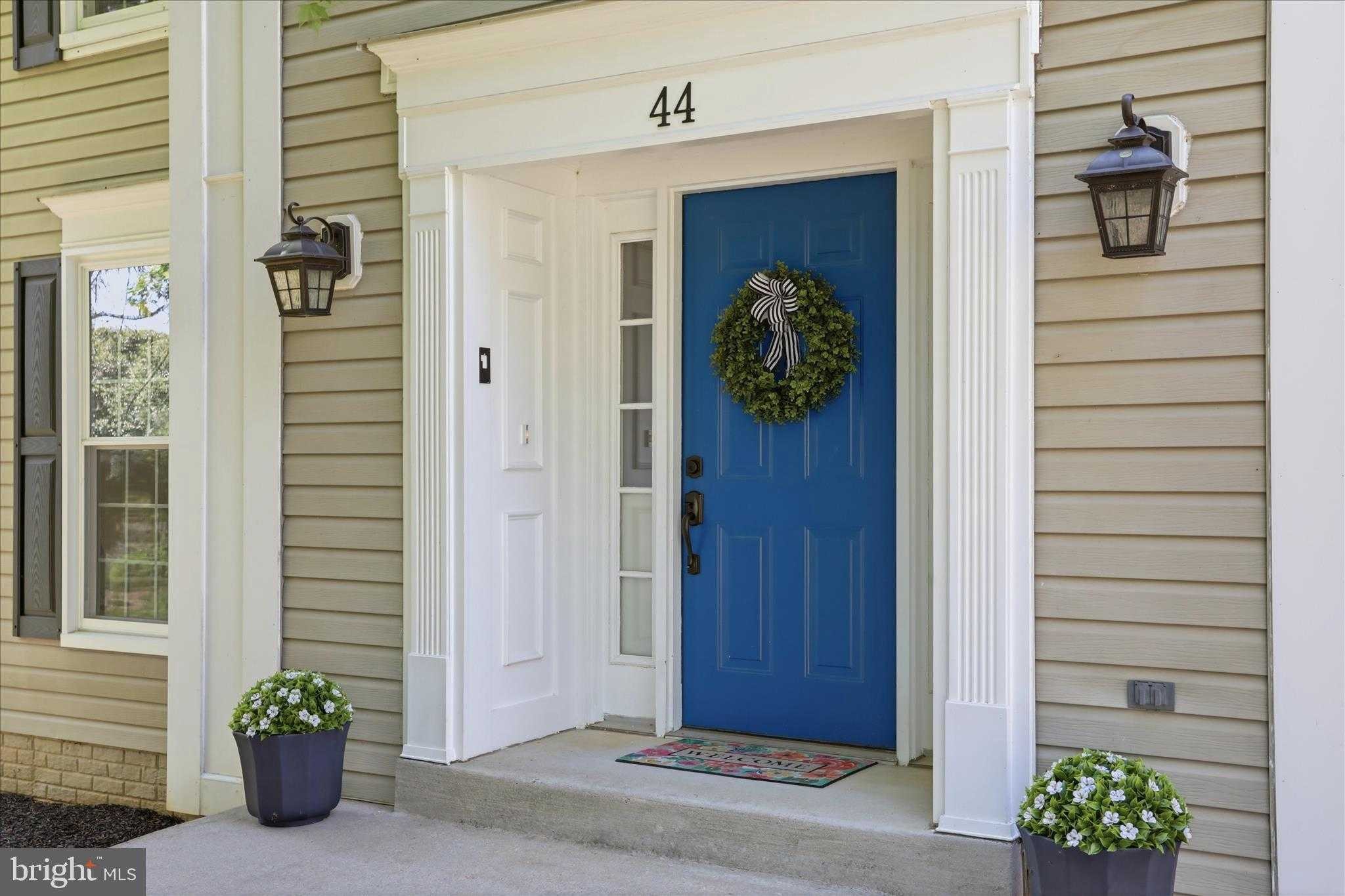 44 Belmont CT photo 7
