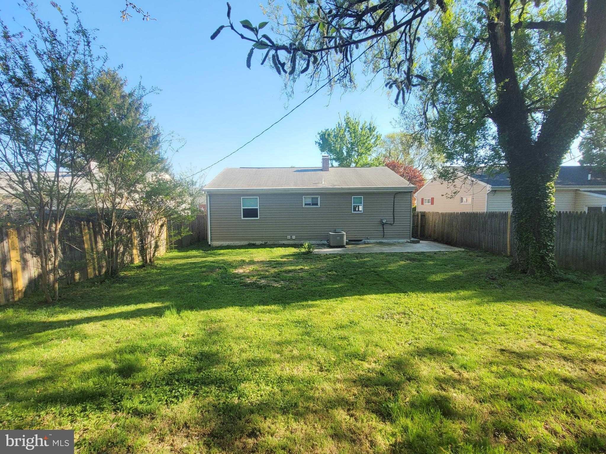 116 Cedar Hill Rd photo 3