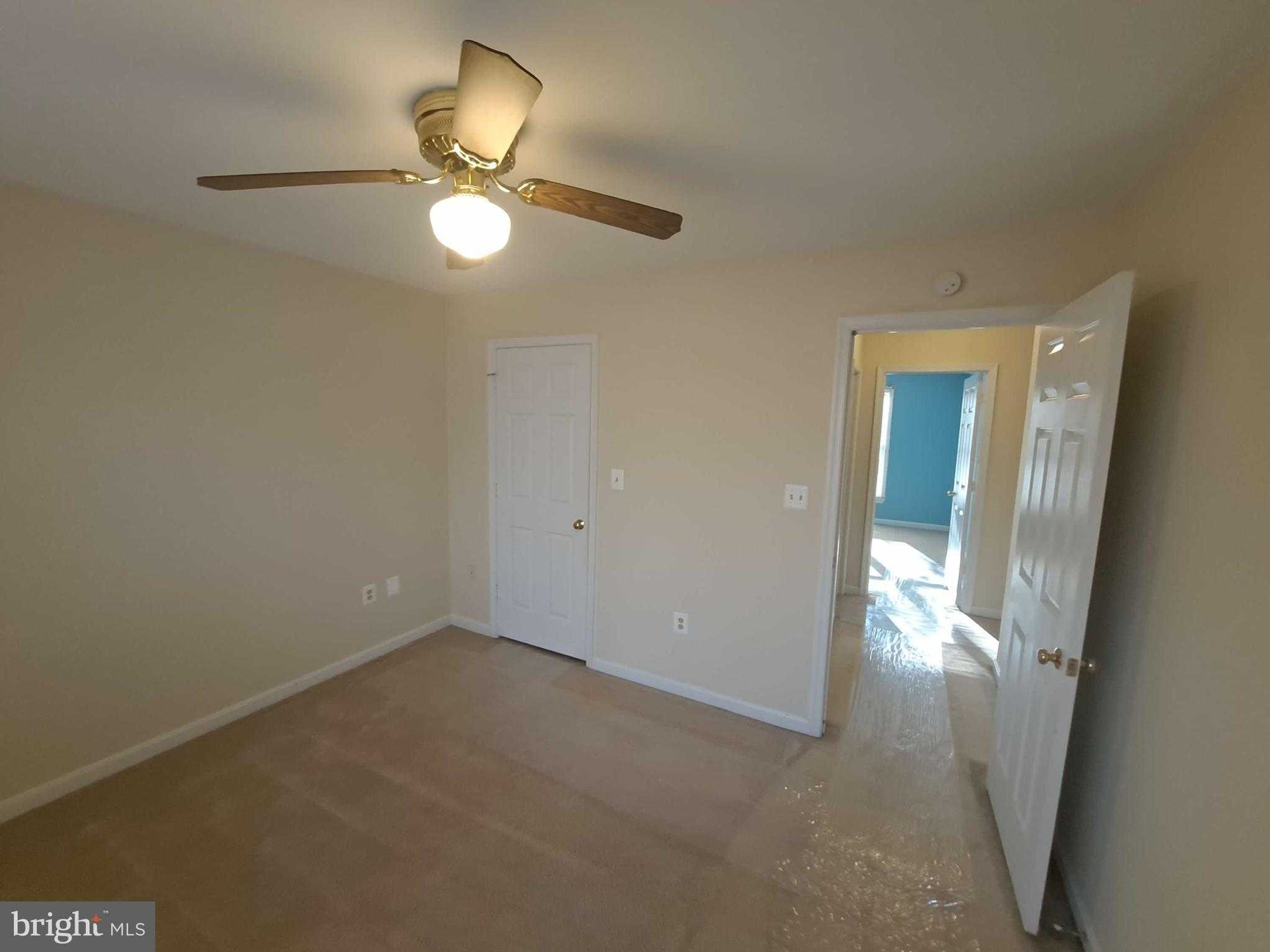 11801 Wilderness Park Dr photo 19