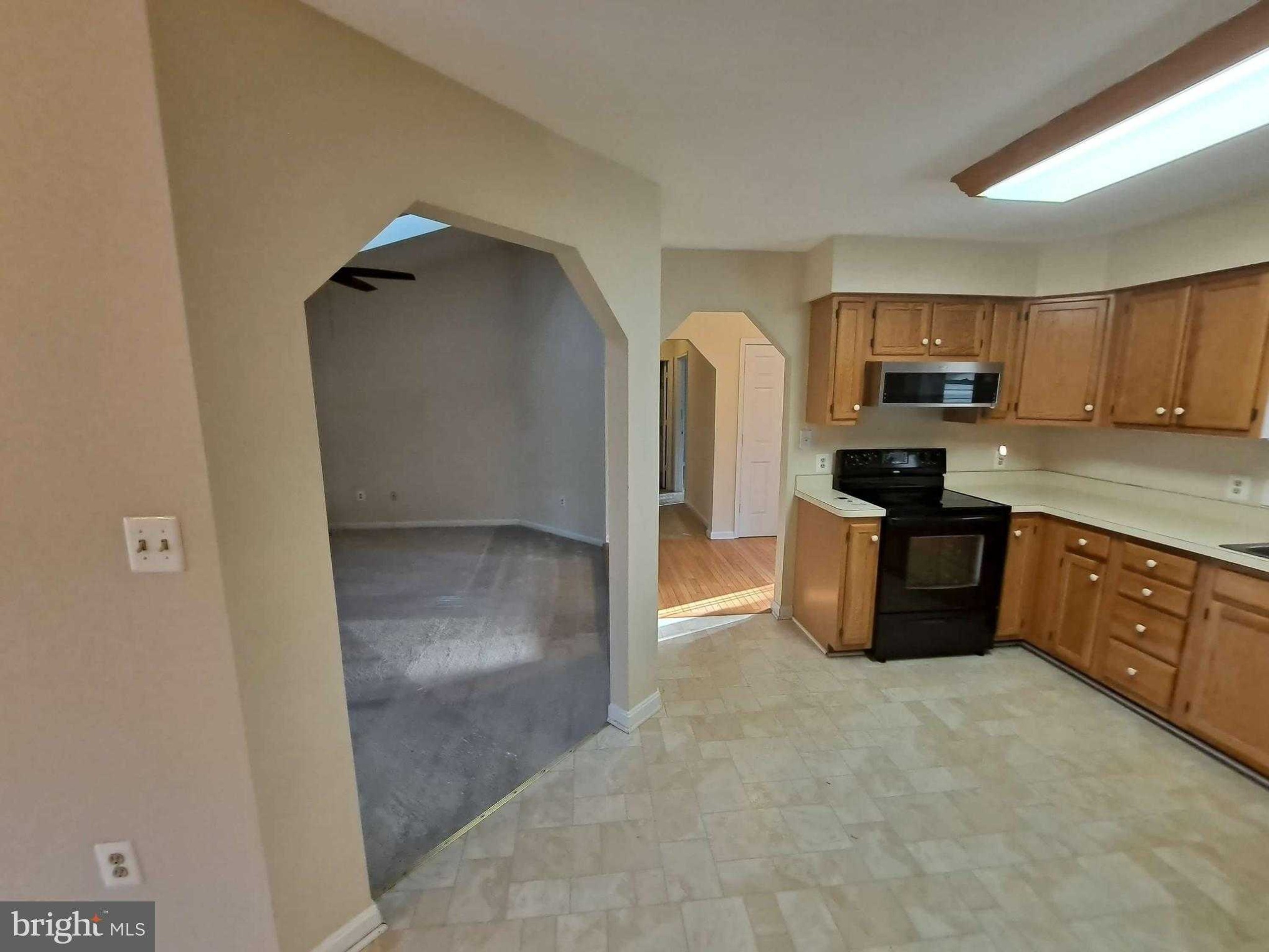 11801 Wilderness Park Dr photo 25
