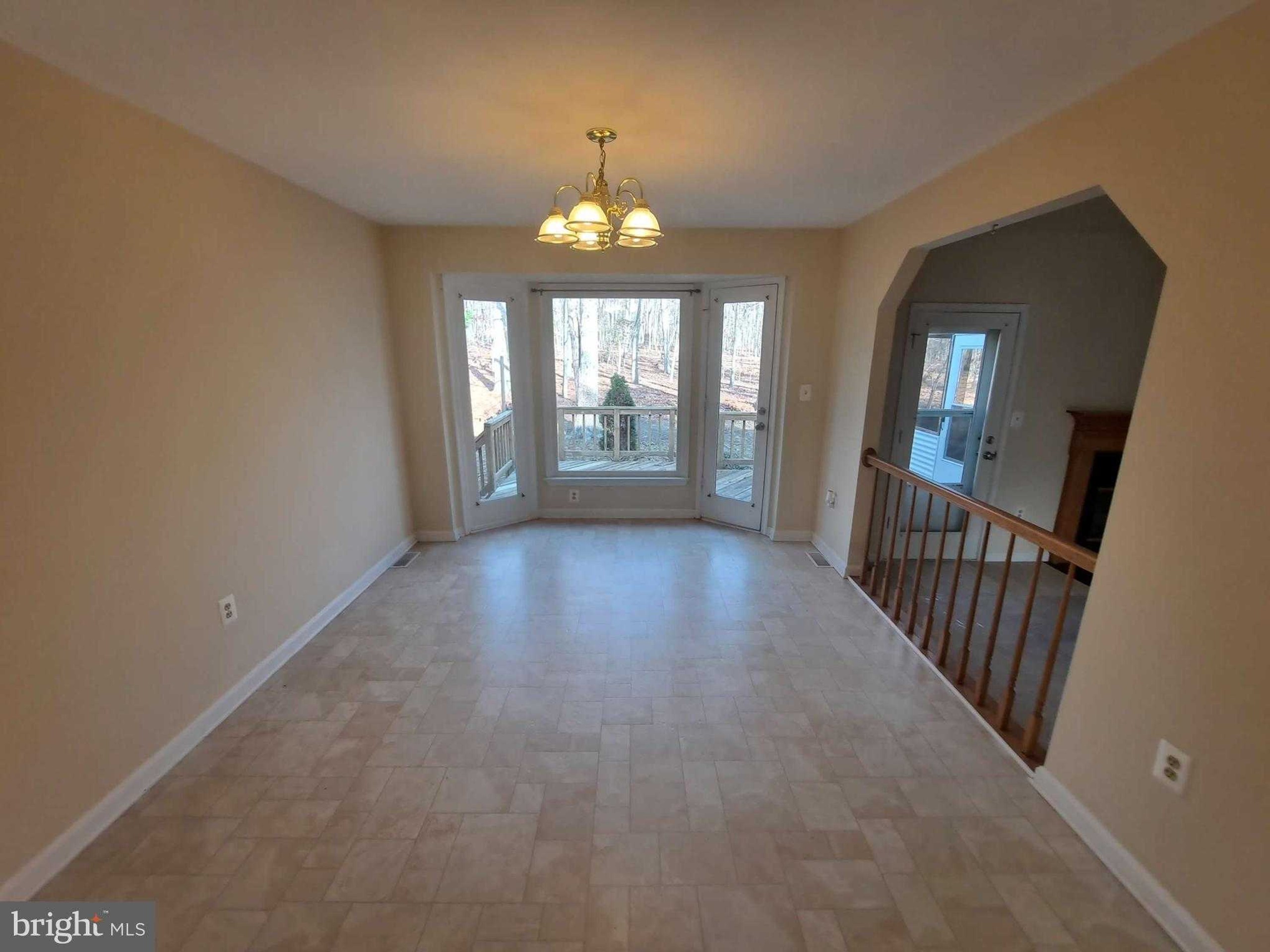 11801 Wilderness Park Dr photo 3