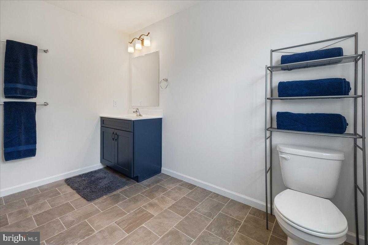 1083 Smyth Ln photo 27