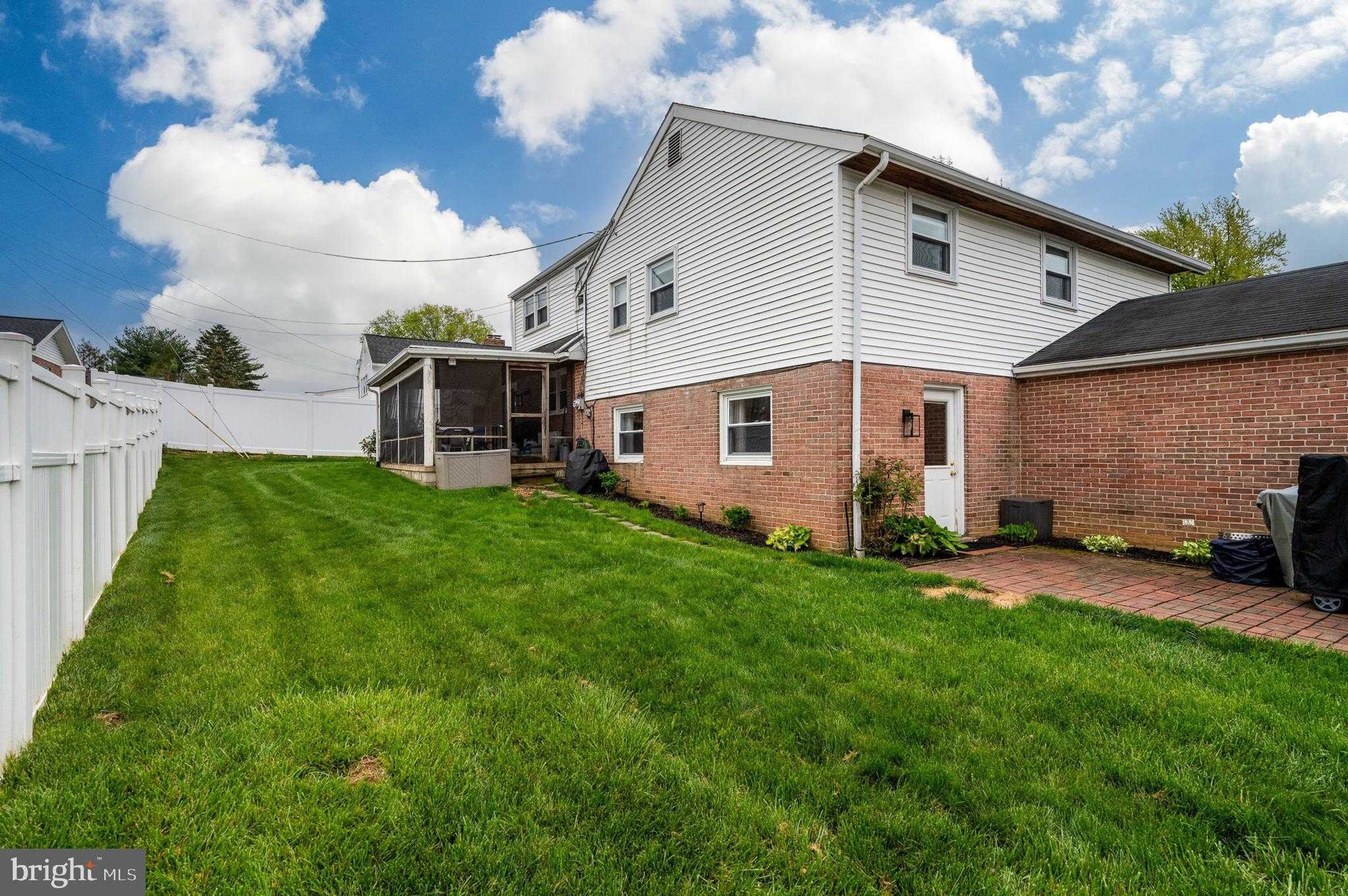 1519 Durwood Dr photo 37