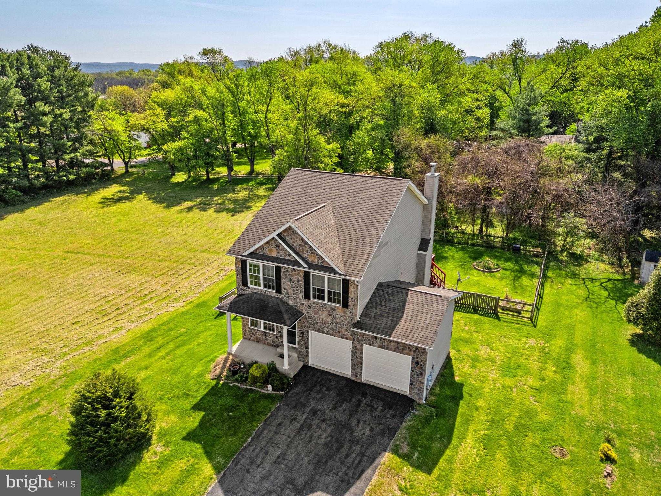 67 C Edward Ln