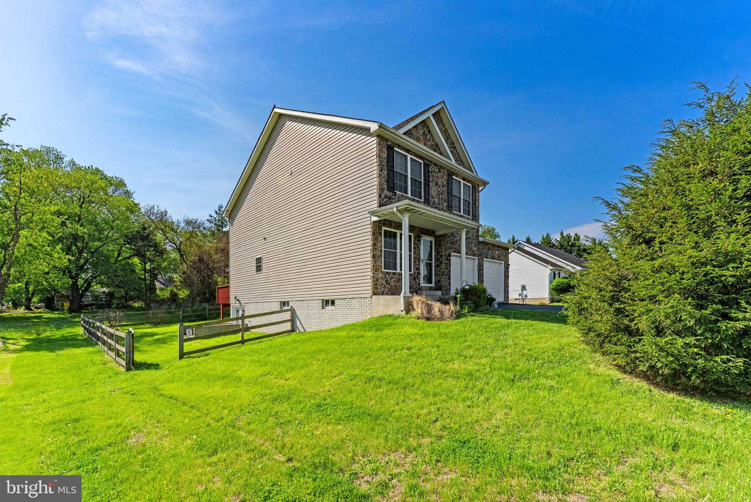 67 C Edward Ln photo 71