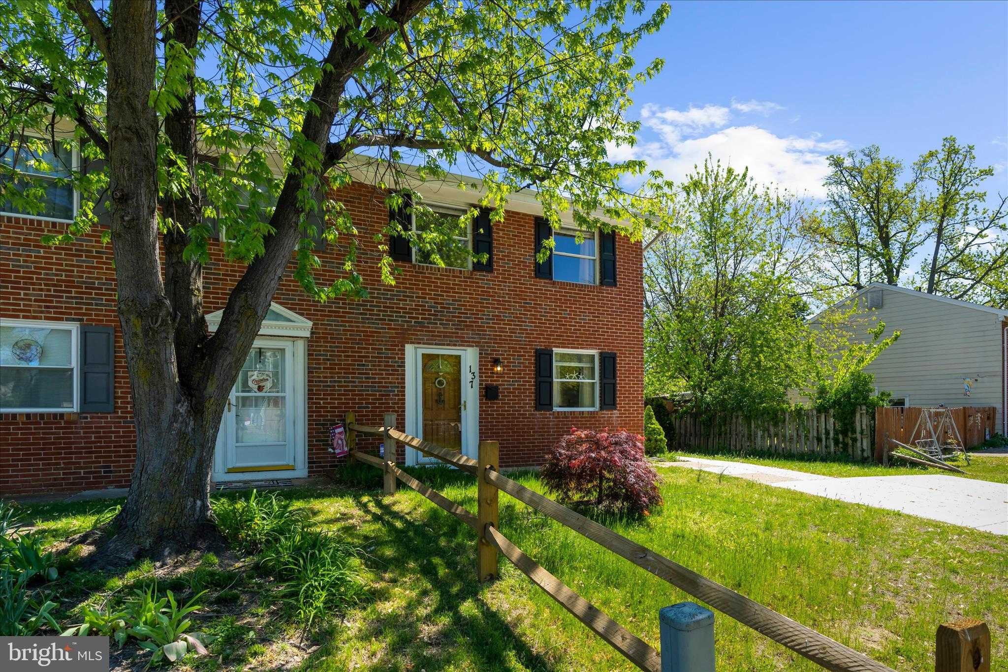 137 Arundel Rd photo 3