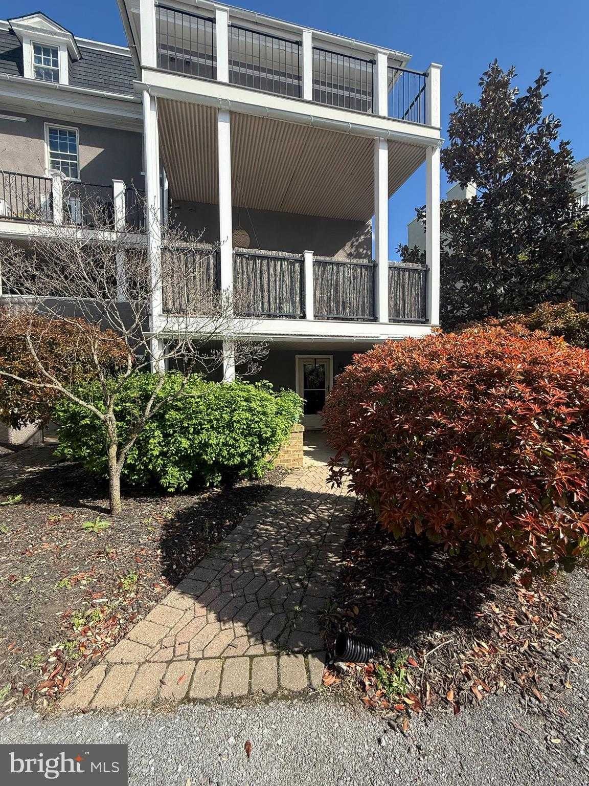37 S Prospect St Apt 101 photo 8