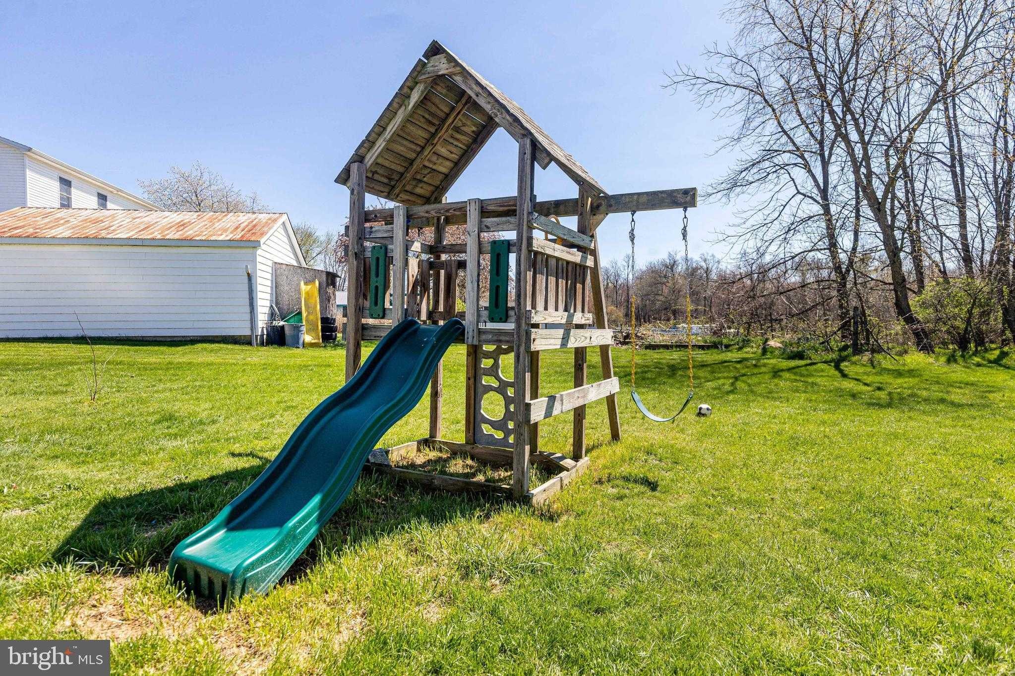 4568 Newman Rd photo 20