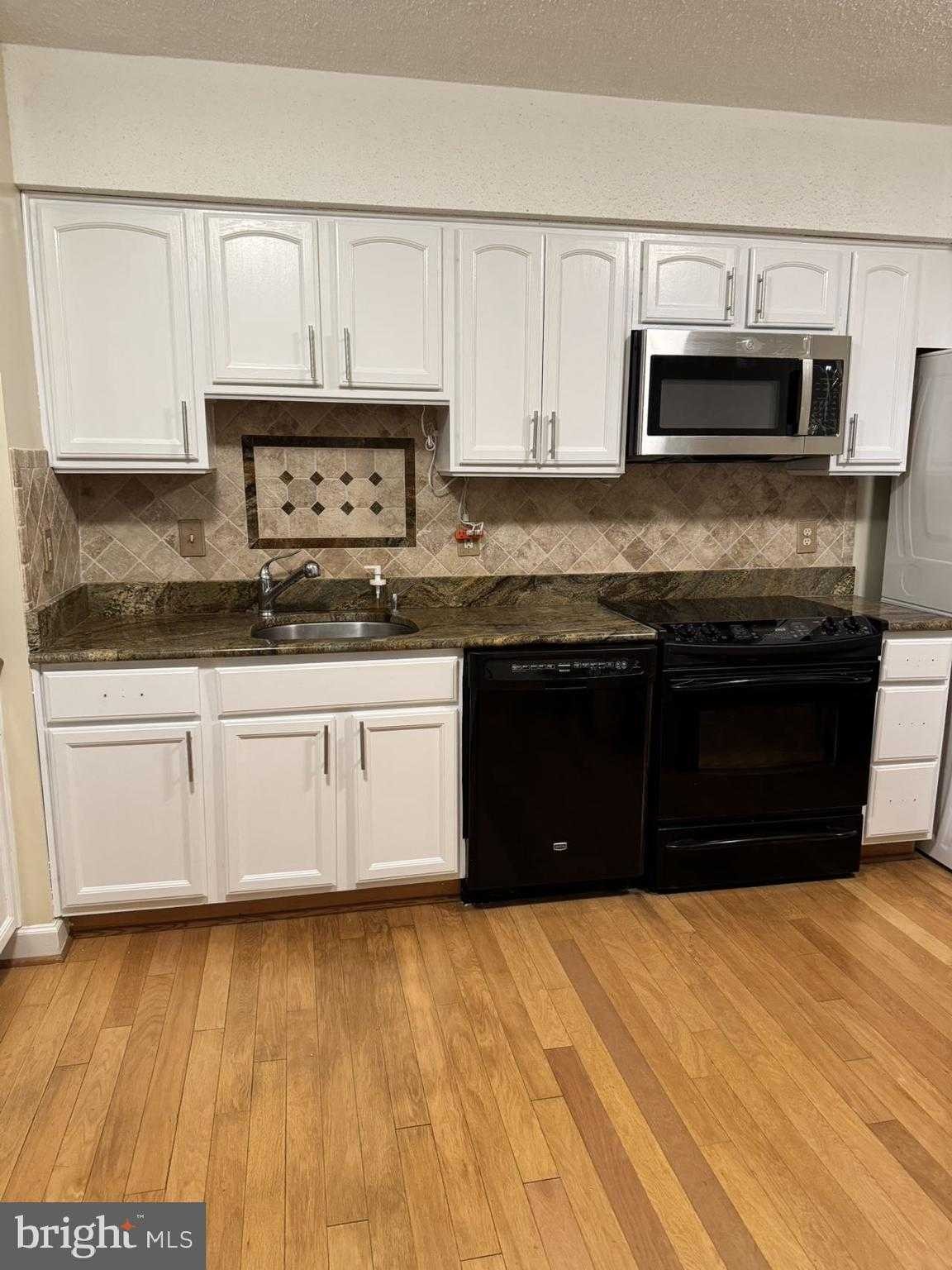 3713 S George Mason Dr Apt 1005 photo 9