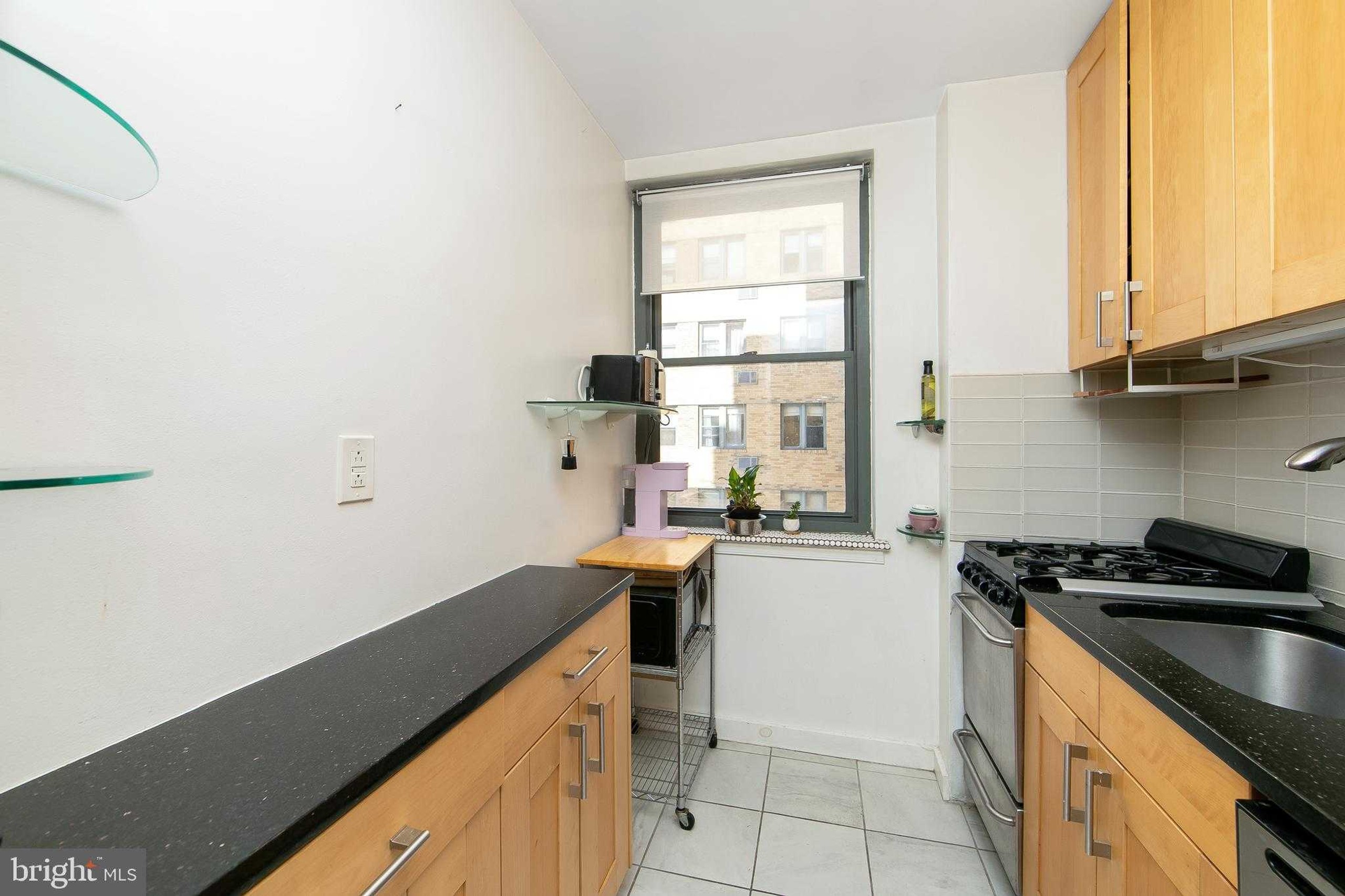2601 Pennsylvania Ave Apt 849 photo 7