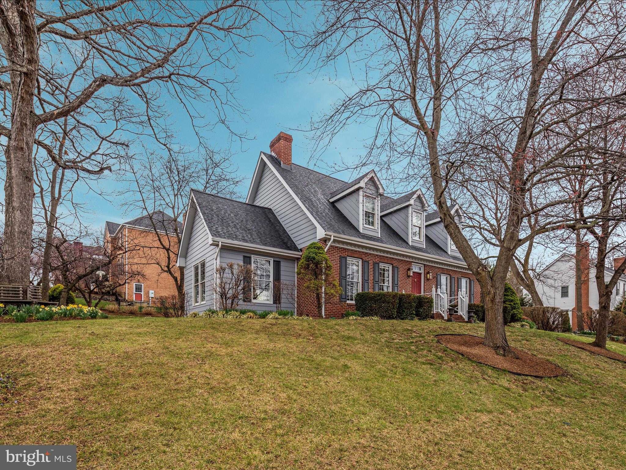 769 Seldon Dr, Winchester