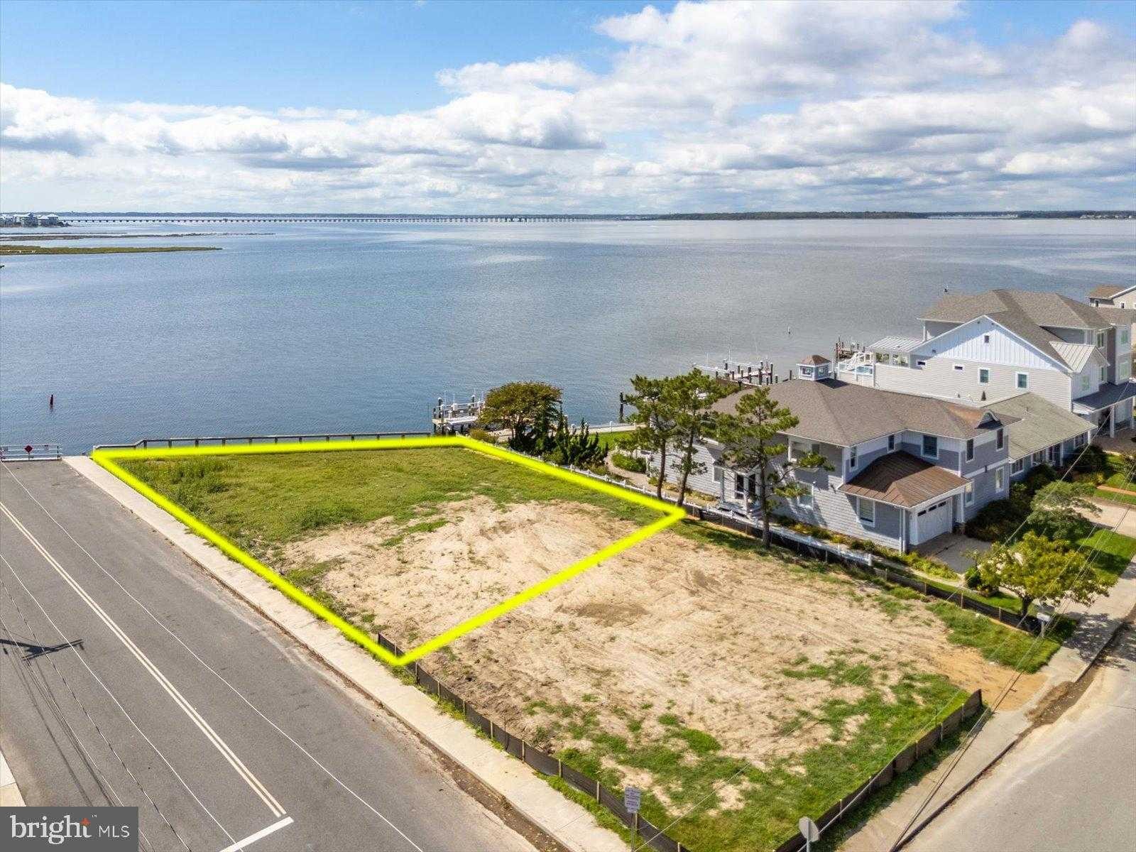 Chesapeake Dr