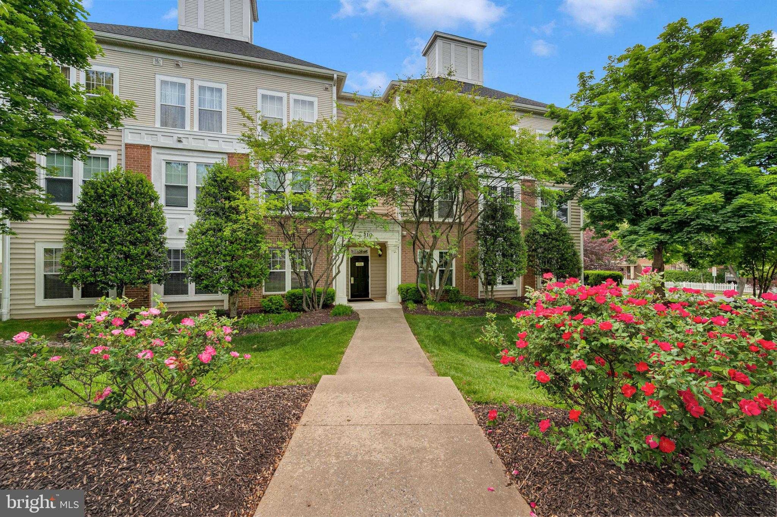 110 Watkins Pond Blvd # 1-103