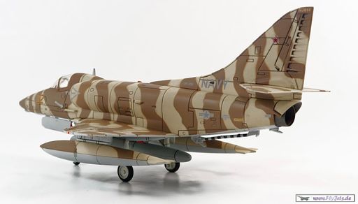Hobby Master HA1406 1:72 United States Navy Douglas A-4 151059/Red 32 ...