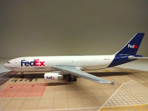 Aeroclassics AC419961 1:400 FedEx Express Airbus A300-600F N692FE | MADb