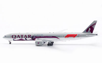 Qatar Airways Boeing 777-300ER A7-BEL 画像1