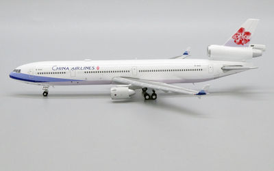 China Airlines McDonnell Douglas MD-11 B-18152