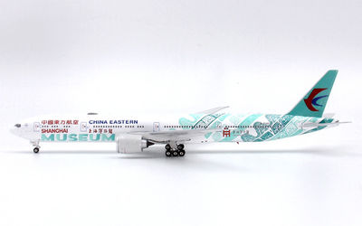 China Eastern Airlines Boeing 777-300ER B-7349 画像1