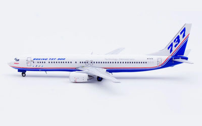 Boeing House Boeing 737-900 N737X 画像1