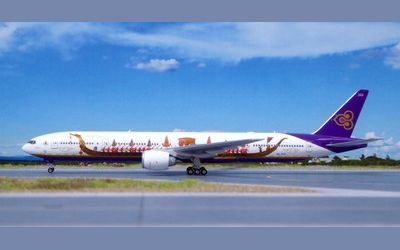 Thai Airways International Boeing 777-300 HS-TKF 画像1