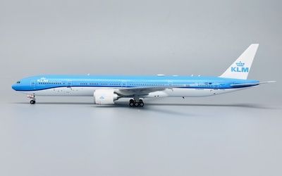KLM Boeing 777-300ER PH-BVD