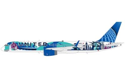 United Airlines Boeing 757-200 w/ Winglets N14102