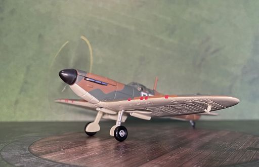 Corgi 49505 1:72 Royal Air Force Supermarine Spitfire R6699/PR-L | MADB